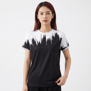 Camiseta de Manga Corta con Cuello Redondo para Hombre, Estampado Dripping, Negra y Blanca, Casual, Corte Regular, Tejido de Poliéster - Product Image 6