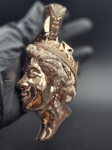 Pendentif visage en cristal et strass micro-incrustés, breloque à thème, bijoux de mode hip-hop unisexe - Product Image 3