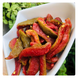 Goyave séchée douce de qualité supérieure avec sel au chili |   Collation saine au goût unique - Product Image 2