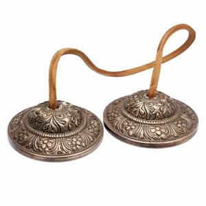Campana Tingsha de Bronce Sagrado con Tono Armónico para Ceremonias Espirituales y Uso en el Altar - Product Image 2
