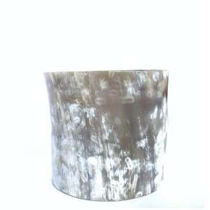 Juego de Jarrones de Flores de Cuerno de Búfalo Antiguo Hechos a Mano, Decoración Artesanal Premium para el Hogar, Estilo Rústico, Hecho de Metal - Product Image 1