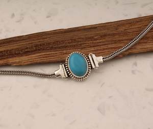 Bracelet en argent sterling 925 fait main avec turquoise pour le festival Rakhi Raksha Bandhan, marque Seaila, unisexe, serti clos, cadeau tendance - Product Image 2