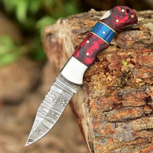 Cuchillo Plegable Artesanal DIY de Acero de Damasco con Punta Recta, Mango de Resina y Madera, Funda de Cuero - Personalizable OEM - Product Image 1