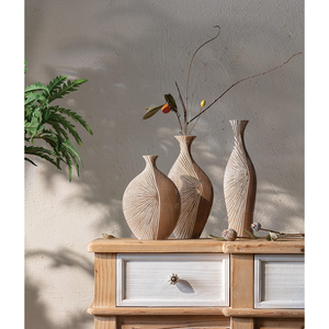 Jarrón de Madera Ligero Hecho a Mano para Flores Secas, Decoración del Hogar, Diseño Moderno, Día de la Madre, Personalizable por Multi Craft - Product Image 2