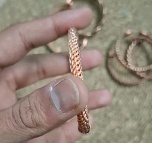 Pulsera Magnética de Cobre Sólido Biomagnético al por Mayor, Joyería de Moda con Energía y Salud - Product Image 2