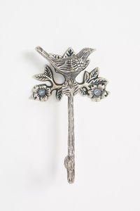 ตะขอแขวนผนังคู่แบบโลหะเคลือบโบราณ แข็งแรง ทนทาน สำหรับแขวนเสื้อโค้ท หมวก กระเป๋า เหมาะสำหรับบ้าน โรงแรม และสำนักงาน - Product Image 2