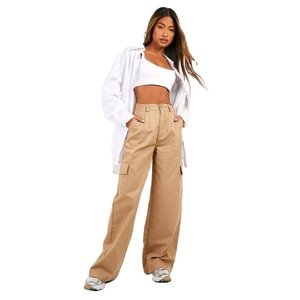 Pantalones cargo rectos de moda urbana europea y americana para mujer, con múltiples bolsillos, de cintura alta, delgados y holgados. - Product Image 1