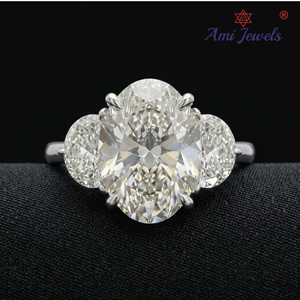 Bague en platine sertie de diamants de qualité supérieure pour femmes, bijoux de mariage élégants avec un design moderne et un savoir-faire raffiné - Product Image 1