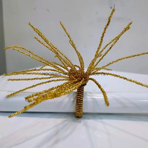 Anillos de Servilleta Decorativos Modernos Dorados con Cuentas, Diseño para Restaurante y Hotel, para Fiestas y Recepciones de Boda, Centro de Mesa Metálico - Product Image 4