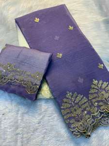 Sari en soie douce et crépue de style moderne, le plus magnifique, avec broderie de sequins et blouse assortie, idéal pour les festivals et les soirées. - Product Image 4