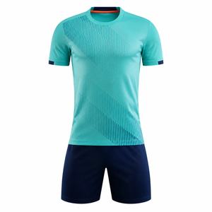 Uniforme de Fútbol Personalizado de Manga Corta para Hombre, Transpirable, de Alta Calidad, al por Mayor, Talla Adulto, Secado Rápido, Personalizable con Nombre y Número del Jugador - Product Image 1