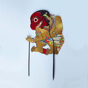 Marionnette de Wayang Kulit Buto Terong en cuir indonésien éco-responsable, artisanale, décor culturel traditionnel javanais ethnique - Product Image 1