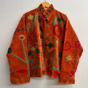 Chaqueta de algodón Suzani hecha a mano en India, chaqueta corta bordada a mano, abrigo unisex, chaqueta corta Suzani hecha a mano - Product Image 6