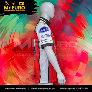 Chemise à manches courtes jaune personnalisée pour homme, tissu Oxford personnalisé, logo tricoté sur le devant, sublimation, matière unie, douce, respirante - Product Image 6