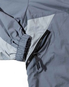 Survêtements coupe-vent unisexes grande taille personnalisables avec logo, faible MOQ, imperméables et légers, fabriqués au Pakistan, couleurs personnalisées - Product Image 3