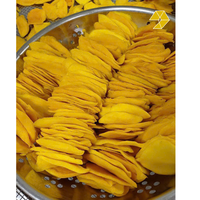 Zachte gedroogde mangoschijfjes