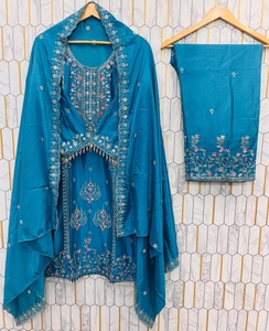 Diseñador Pure Chinon Bordado Secuencia Partywear Salwar Kameez Heavy Dupatta Set con OUTFIT TOP PLAZZO - Product Image 5