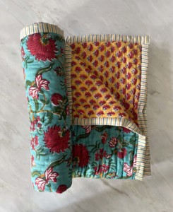 Reversible Fluffy Washable Printed <b>Quilt</b> Bohemian Floral Design Cotton All-Season Home Use Block Print Baby <b>Quilt</b> - Product Image 2