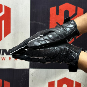 Guantes de Receptor de Fútbol Americano Personalizados en Color Negro, con Agarre de Palma de Alta Elasticidad, Guantes de Lineman de Fútbol Americano y Rugby con Logotipo - Product Image 5