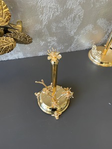 Elegante Porta Toallas Premium con Diseño Floral, Ideal para Hoteles y Habitaciones, para Colocar Toallas de Forma Ordenada en la Encimera, de la India - Product Image 3