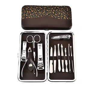 Set de Manicura y Pedicura Portátil Clásico 4 en 1, Kit de Cuidado de Uñas de Acero Inoxidable, Cortaúñas, Herramientas para Cutículas, Estuche de Viaje, Logotipo Personalizado - Product Image 6
