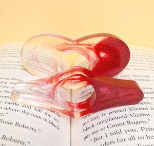 Soporte de Resina para Páginas de Libro, Lector de Pulgar |   Regalo Creativo para Amantes de los Libros y Lectores Ávidos - Product Image 3