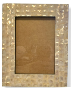 Elegant Handmade Floral Resin Photo <b>Frame</b> for Displaying Your Most Precious Memories - Product Image 3