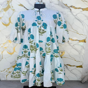Robe longue en coton à fleurs style bohème artistique avec jupe évasée, silhouette ample et simple, faite à la main, légère, idéale pour les fêtes - Product Image 1