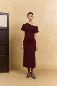 Vestidos rectos de verano con hombros descubiertos, asimétricos, midi, casuales, nuevos, minimalistas, elegantes, elásticos, con abertura lateral, sencillos, teñidos con hilo y de corte holgado. - Product Image 2