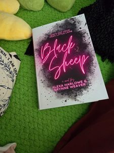Black Sheep de Brynne Weaver, Edición en Inglés, Novela de Suspenso con Secretos Familiares y Historia de Lucha Personal - Product Image 4