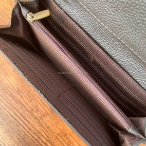 Nouveau portefeuille de sculpture usiné à la main pochette portefeuille élégant en cuir de fourrure de vachette multi-utilisations embrayages en cuir occidental pour les utilisations des femmes - Product Image 6