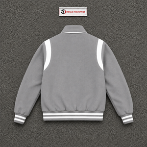 Chaqueta Varsity Personalizada en Satén Gris con Paneles Blancos en los Hombros, Chaqueta Letterman Premium de Béisbol para Hombre y Mujer, Estilo Universitario Clásico - Product Image 6
