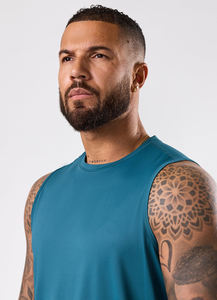 Camiseta sin mangas de color liso para hombre, cuello redondo, de secado rápido, tejida, deportiva, para entrenamiento, azul verdoso, al por mayor, sin mangas, 100% algodón - Product Image 3