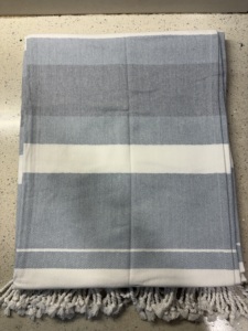 Serviette de plage Fouta en twill rayé 100% coton, séchage rapide, douce pour la peau, écologique, personnalisable - Product Image 5