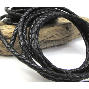 Cordón de Cuero Trenzado Bolo Negro Brillante de 5 mm de Alta Calidad para Accesorios Artesanales y Componentes de Joyería - Product Image 1