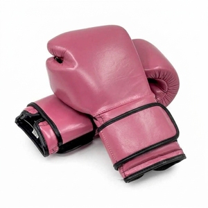 Guantes de Boxeo de Cuero Personalizados de Alta Calidad con Cierre de Gancho y Bucle, Cómodos y Hechos a Medida, Precio al por Mayor RTS - Product Image 4