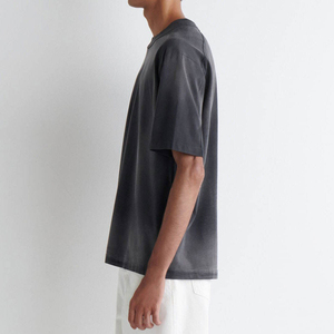 T-shirt décontracté pour homme, coupe classique, 100 % coton jersey, délavé à l'acide, couleur unie, col rond, manches courtes, avec logo sur le devant - Product Image 6
