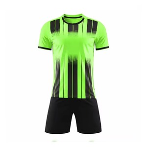Tenue de volley-ball pour hommes, col rond, sublimation, avec design et taille personnalisés - Product Image 1