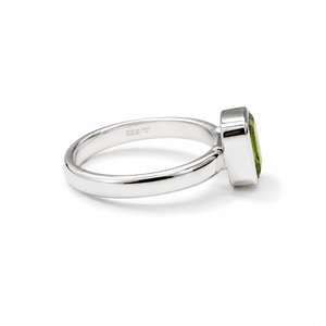 Simple Design Green Peridot <b>Ring</b> 925 Sterling <b>Silver</b> Minimalist Bezel <b>Emerald</b> Cut Gemstone Jewelry Wholesale - Product Image 3