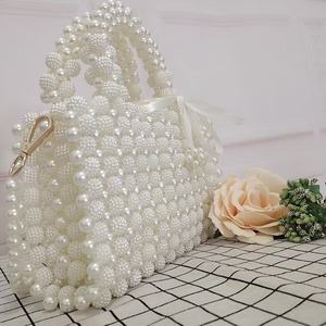 Bolso Bandolera Tejido a Mano con Cuentas de Perlas, Color Beige, Perlas de Imitación, Moderno, Vintage, con Cierre de Cremallera, para Todas las Temporadas - Product Image 1