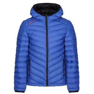 Ropa de moda Chaquetas de invierno acolchadas para hombres Chaqueta acolchada impermeable cálida con fibras recicladas para hombres. - Product Image 4