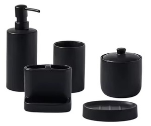 Ensemble de salle de bain élégant en marbre noir avec détails dorés, parfait pour les occasions spéciales, les chambres d'hôtes et les cadeaux, provenant d'Inde. - Product Image 6