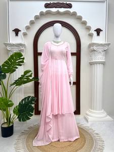 Robe Anarkali rose avec ensemble dupatta en georgette et fausse fourrure, tenue ethnique pour mariage et fête, pour femmes - Product Image 2