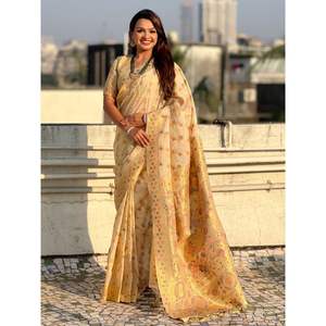 Sari de Seda Kora Premium Leheriya Meenakari Zari Tejido con Pallu de Estampado Floral Elegante y Blusa de Brocado - Product Image 6