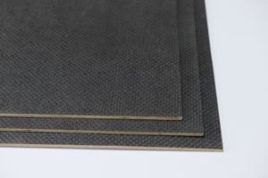 Contreplaqué antidérapant FOMEX GLOBAL pour revêtements de sol industriels 18 mm Film noir - Product Image 3