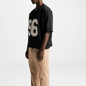 ชุดเสื้อผ้าฝึกซ้อมอเมริกันฟุตบอลแบบคลาสสิก ผ้าโพลีเอสเตอร์น้ำหนักเบา แห้งเร็ว - Product Image 4