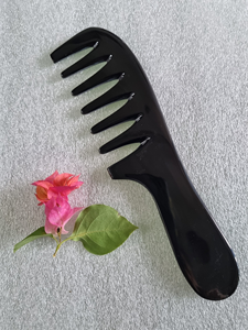 FAIZA CRAFT Peine para el Cabello Hecho a Mano con Cuerno de Búfalo para Mujeres, Uso Doméstico, de Uttar Pradesh - Product Image 5
