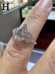 Anillo de Boda Moderno con Gran Perla, Diseño de Corona con Múltiples Piedras y Halo, Oro de 10K/14K, Joyería Fina - Product Image 3