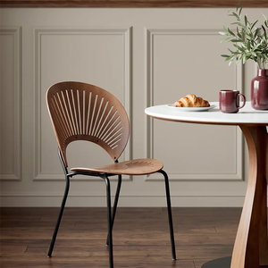 Silla de Comedor de Madera de Roble Nam Viet con Tapicería de Cuero Sintético, Diseño Plegable para Hogar y Restaurantes - Product Image 1