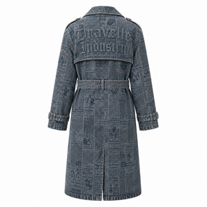 Chaqueta de Mezclilla Lavada Estilo Vintage, Larga, con Cinturón, para Hombre, Unisex, Gabardina, Logotipo Personalizado, Gris Azul, Estampado de Periódico, Ropa Exterior - Product Image 3